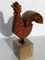 Coq - H : 34 cm - brique/bois/fer
